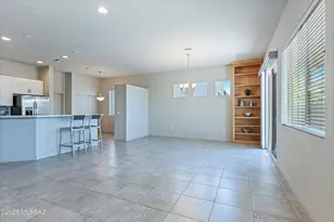 7508 E Bookmark Pl, Tucson, AZ 85715 - Photo 12