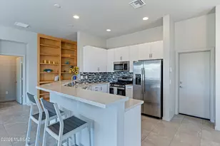 7508 E Bookmark Pl, Tucson, AZ 85715 - Photo 2
