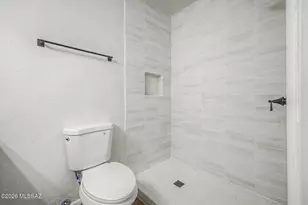 5842 E North St, Tucson, AZ 85712 - Photo 16