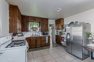 433 W Nevada St, Tucson, AZ 85706 - Photo 8