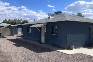 4540 E 8th St, Tucson, AZ 85711 - Photo 2