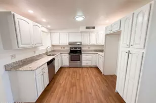 1525 S Renee Pl, Tucson, AZ 85710 - Photo 2