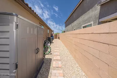 7771 S Wolf Creek Drive, Tucson, AZ 85757 - Photo 40