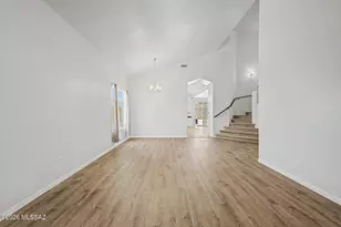 8097 W Fish Eagle Dr, Tucson, AZ 85757 - Photo 10