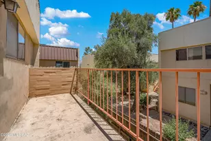 1337 E Fort Lowell Rd, Tucson, AZ 85719 - Photo 16