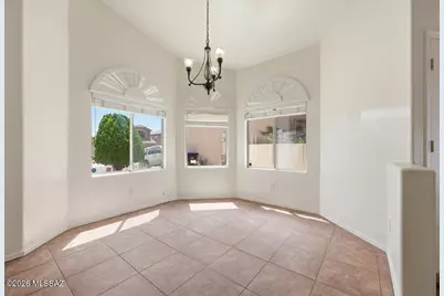 15052 S Theodore Roosevelt Way, Sahuarita, AZ 85629 - Photo 16