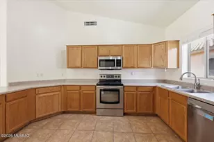 15052 S Theodore Roosevelt Way, Sahuarita, AZ 85629 - Photo 20