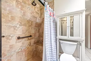 2222 E 21st St, Tucson, AZ 85719 - Photo 32