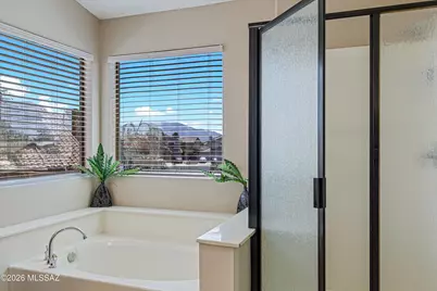 8784 N Wellside Drive, Tucson, AZ 85743 - Photo 26