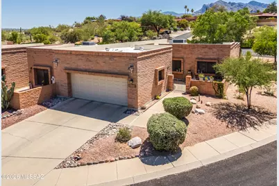 8564 N Candlewood Loop, Tucson, AZ 85704 - Photo 2