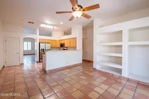 4135 W Coles Wash Ln, Tucson, AZ 85745 - Photo 10