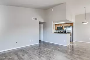 101 S Players Club Dr, Tucson, AZ 85745 - Photo 18