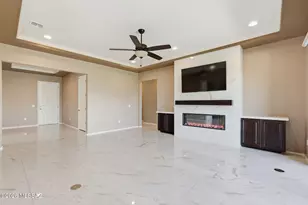 1138 W Peaceful Meadow Path, Sahuarita, AZ 85629 - Photo 6