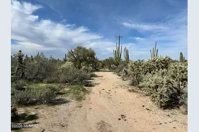 N Camino De Oeste #28, Tucson, AZ 85742 - Photo 2