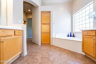 6279 N Via Jaspeada, Tucson, AZ 85718 - Photo 22