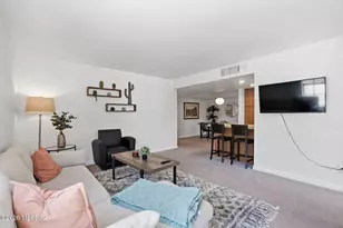 6490 N Tierra De Las Catalinas, Tucson, AZ 85718 - Photo 10