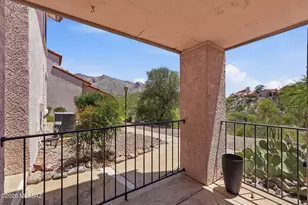 6490 N Tierra De Las Catalinas, Tucson, AZ 85718 - Photo 2