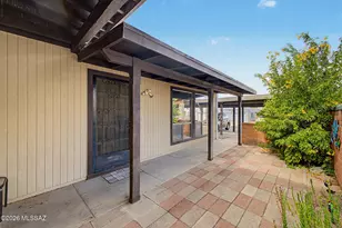 241 N Cactus Loop, Green Valley, AZ 85614 - Photo 4