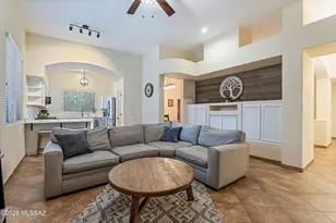 721 N Promontory Dr, Tucson, AZ 85748 - Photo 4