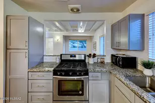 2450 E 3rd St, Tucson, AZ 85719 - Photo 10