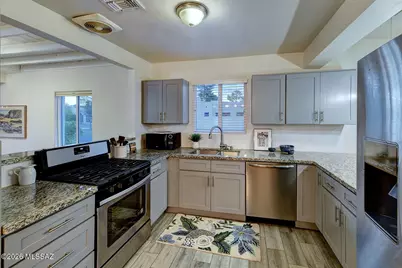2450 E 3rd Street, Tucson, AZ 85719 - Photo 8