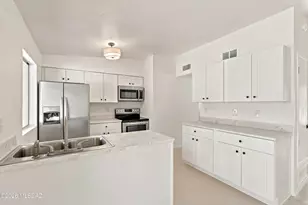 9673 E Quail Pl, Tucson, AZ 85748 - Photo 14