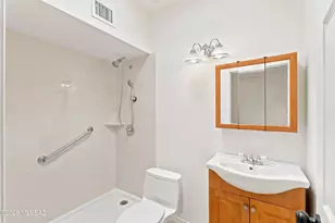 9673 E Quail Pl, Tucson, AZ 85748 - Photo 30