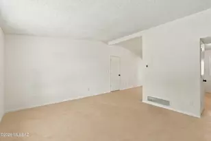 9673 E Quail Pl, Tucson, AZ 85748 - Photo 6