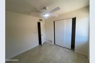 9949 E Emily Drive, Tucson, AZ 85730 - Photo 8