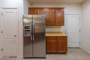 9459 E Lanterra, Tucson, AZ 85710 - Photo 8