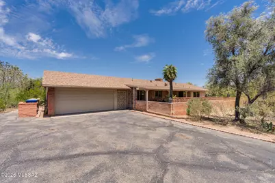 880 N Natachee Avenue, Tucson, AZ 85710 - Photo 2
