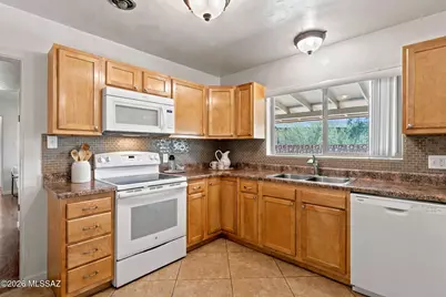 880 N Natachee Avenue, Tucson, AZ 85710 - Photo 18