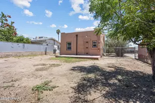 827 E 10th St, Tucson, AZ 85719 - Photo 24