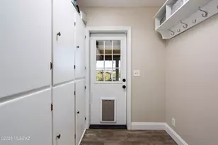 7364 N Mountain Shadows Dr, Tucson, AZ 85718 - Photo 30