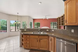 1421 E Rams Hill Dr, Oro Valley, AZ 85737 - Photo 6