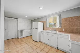 3973 E Desmond Ln, Tucson, AZ 85712 - Photo 22