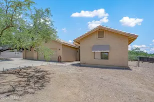 4940 N Castle Ridge Rd, Tucson, AZ 85749 - Photo 36