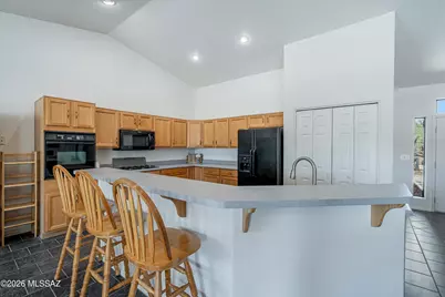 4940 N Castle Ridge Road, Tucson, AZ 85749 - Photo 10