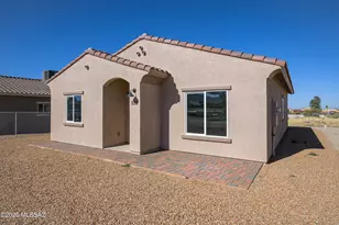 672 W Calle Romeo, Tucson, AZ 85713 - Photo 1