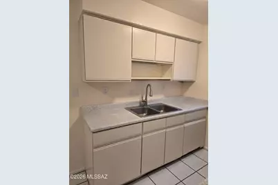 2843 E 17th Street #7, Tucson, AZ 85716 - Photo 8