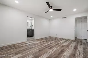 2229 W Window Rock Dr, Tucson, AZ 85745 - Photo 18