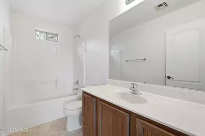 749 W Emerald Key Drive, Green Valley, AZ 85614 - Photo 18