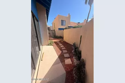 [Address not provided], Tucson, AZ 85705 - Photo 2