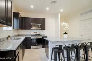9277 W Creosote Rain Dr, Marana, AZ 85653 - Photo 4