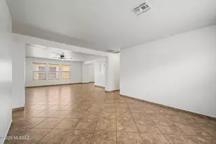 8129 S Sunny Horizon Pl, Tucson, AZ 85747 - Photo 10