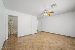 8129 S Sunny Horizon Pl, Tucson, AZ 85747 - Photo 18