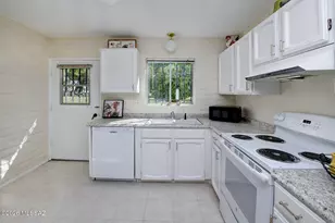 711 W Las Lomitas Rd, Tucson, AZ 85704 - Photo 16