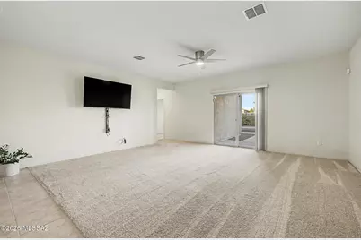 10818 W Claxton Drive, Marana, AZ 85653 - Photo 8