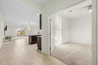 10818 W Claxton Drive, Marana, AZ 85653 - Photo 12