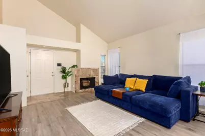 10472 N Fair Mountain Drive, Tucson, AZ 85737 - Photo 8